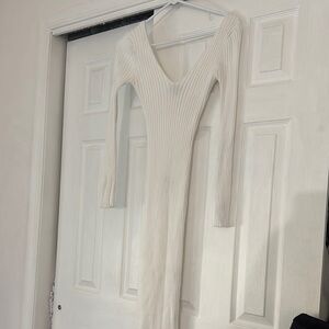 Elegant White Ribbed Knit Dress
